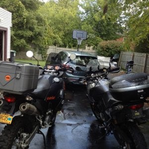 '08 ktm (with 42L KTM top box by H&B) and '07 wee (Givi V46) butt end